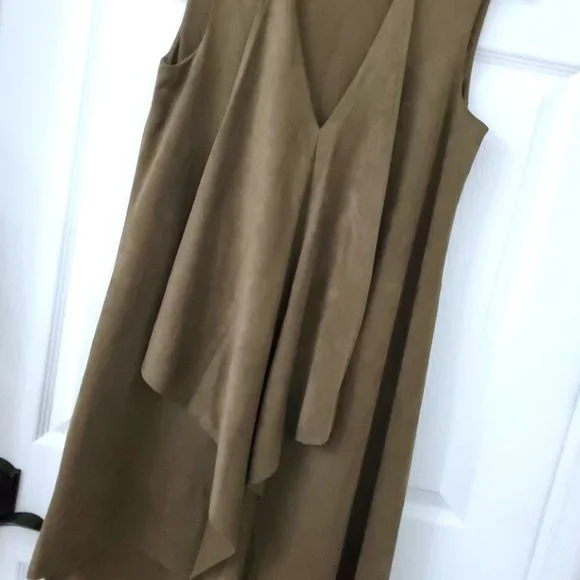 BCBGMAXAZRIA Trar Faux-Suede V-Neck Sleeveless Asymmetrical Women's Dress - Picture 7 of 12